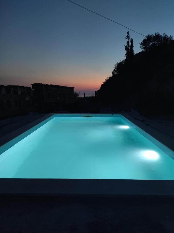 Villa Serenity Vóvikes Exterior foto